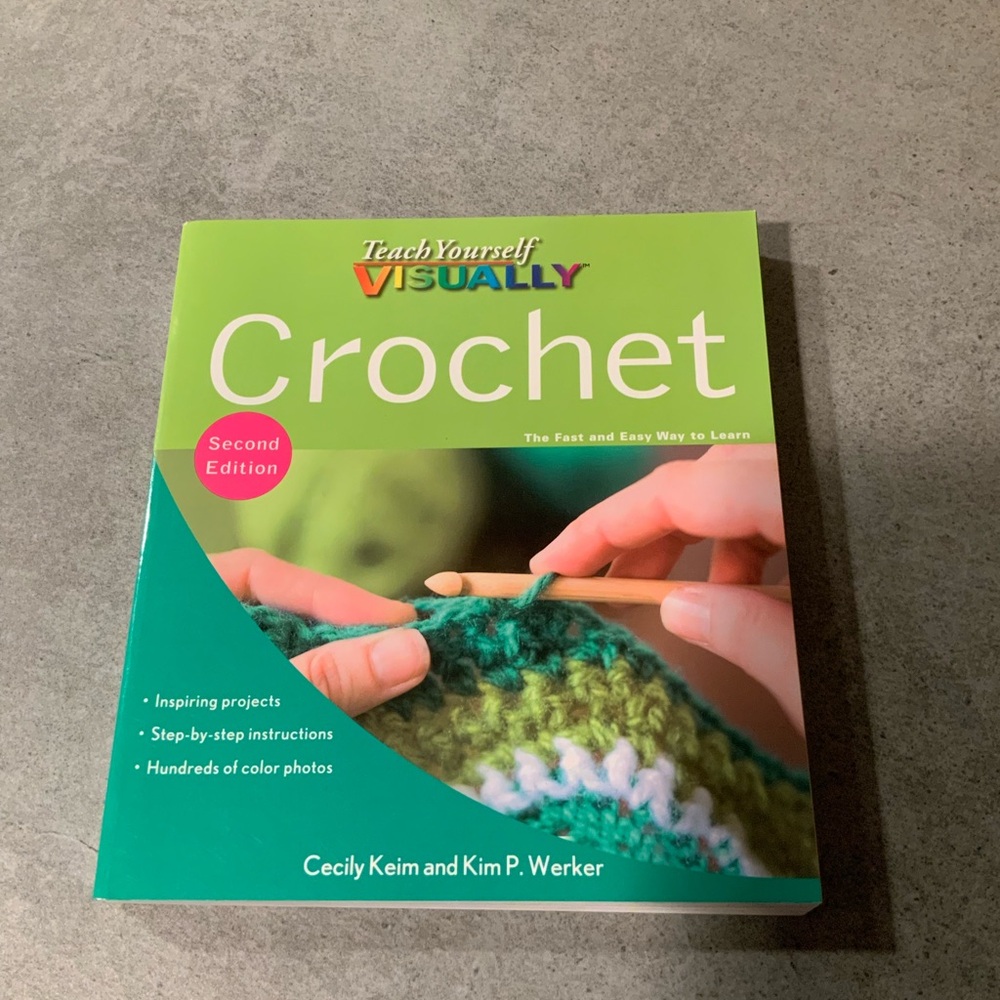 Teach Yourself Visually Crochet 2nd Edition Klein & Werker - Picture 2 of 11